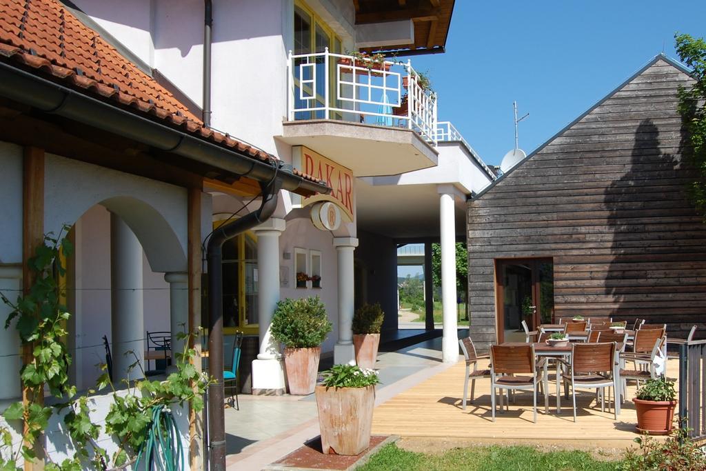 Hotel Rakar Trebnje Zewnętrze zdjęcie