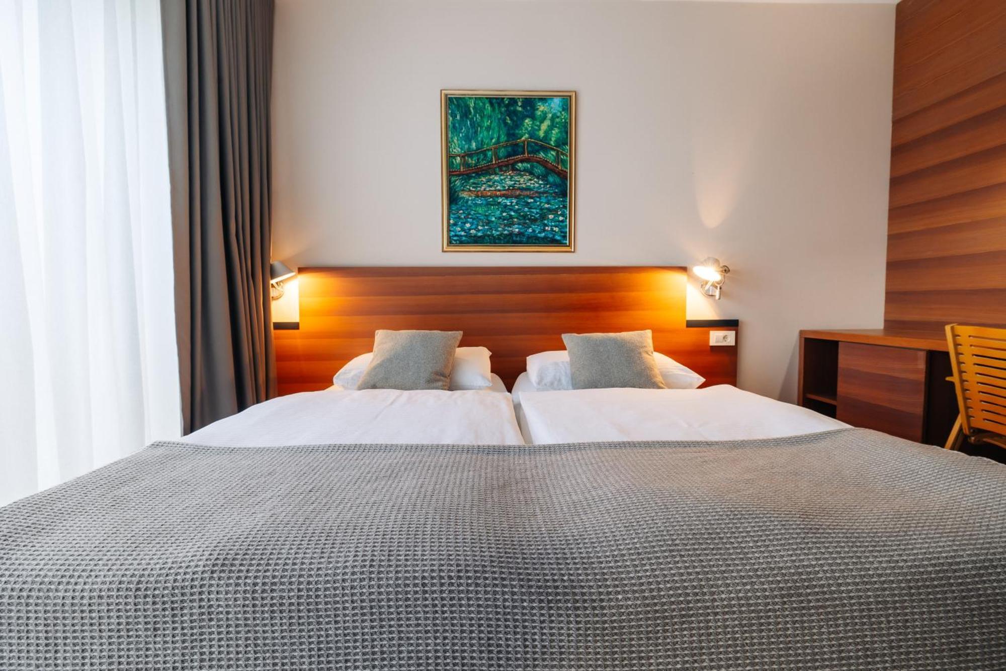 Hotel Rakar Trebnje Zewnętrze zdjęcie