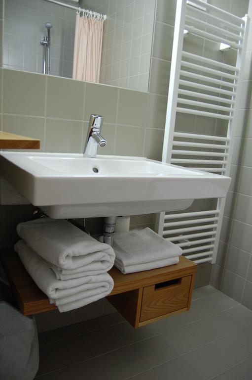 Hotel Rakar Trebnje Zewnętrze zdjęcie